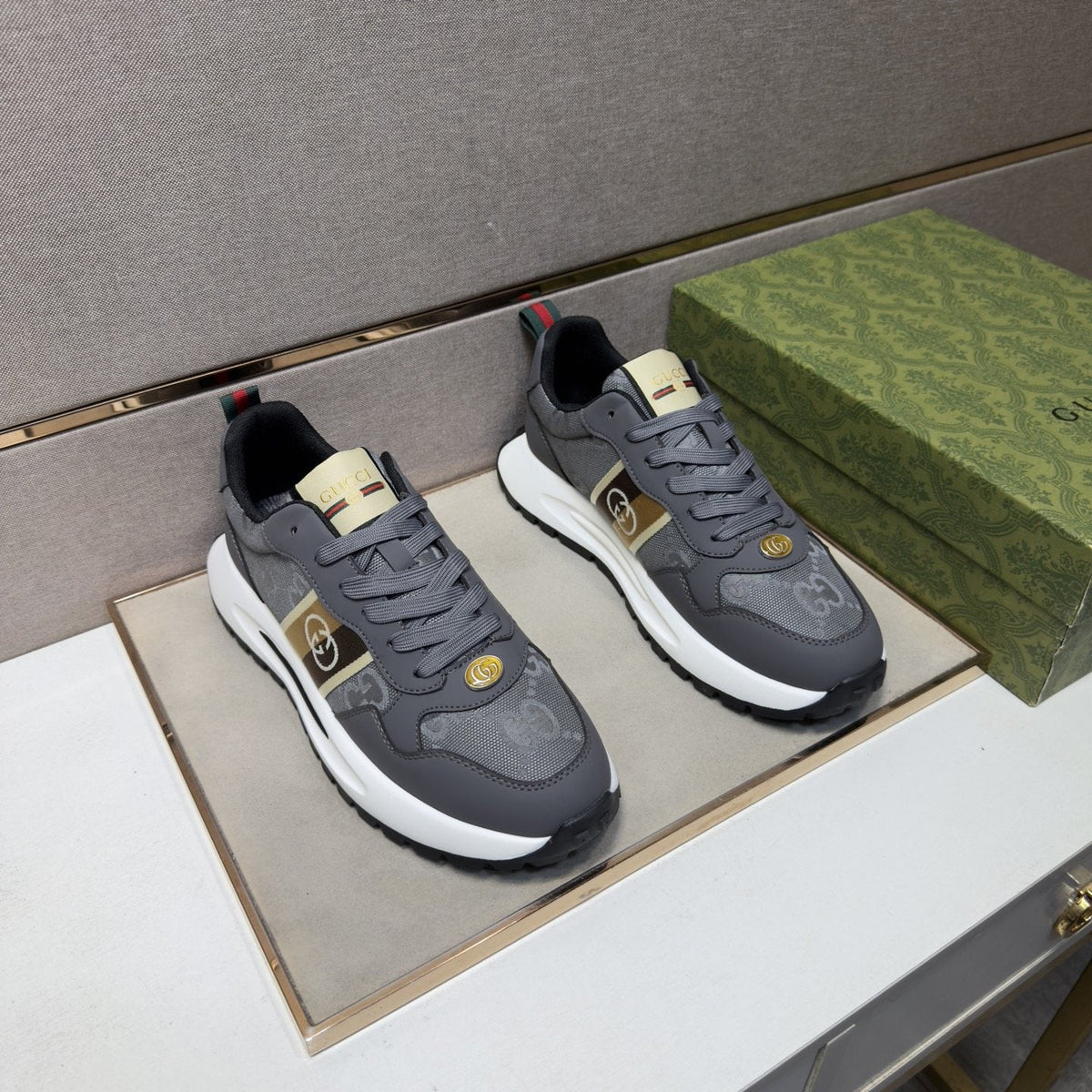 Gucci Patterned Low-Top Sneakers — front