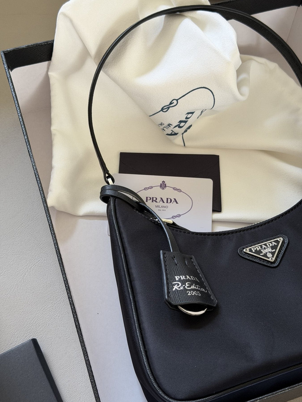 Prada Hobo 2005 Nylon Shoulder Bag — detail