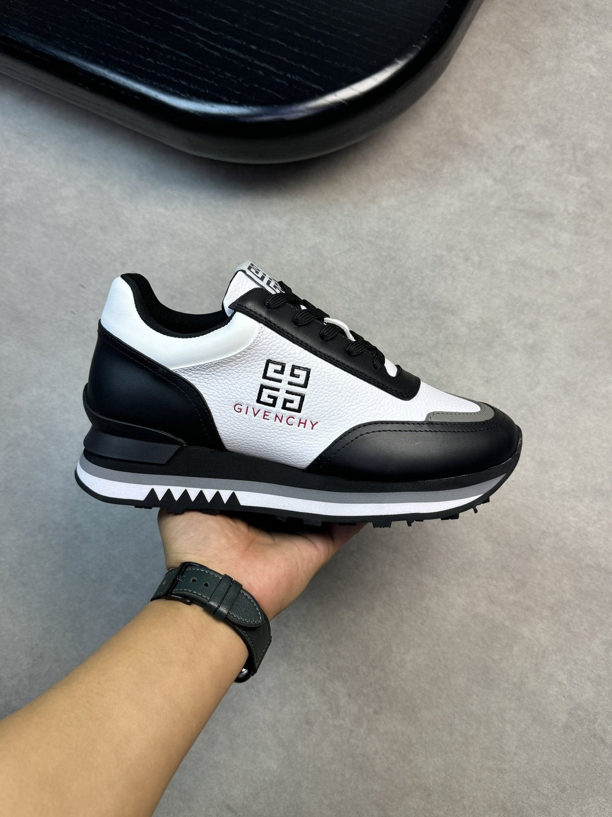 Givenchy Paneled Low-Top Sneakers — model