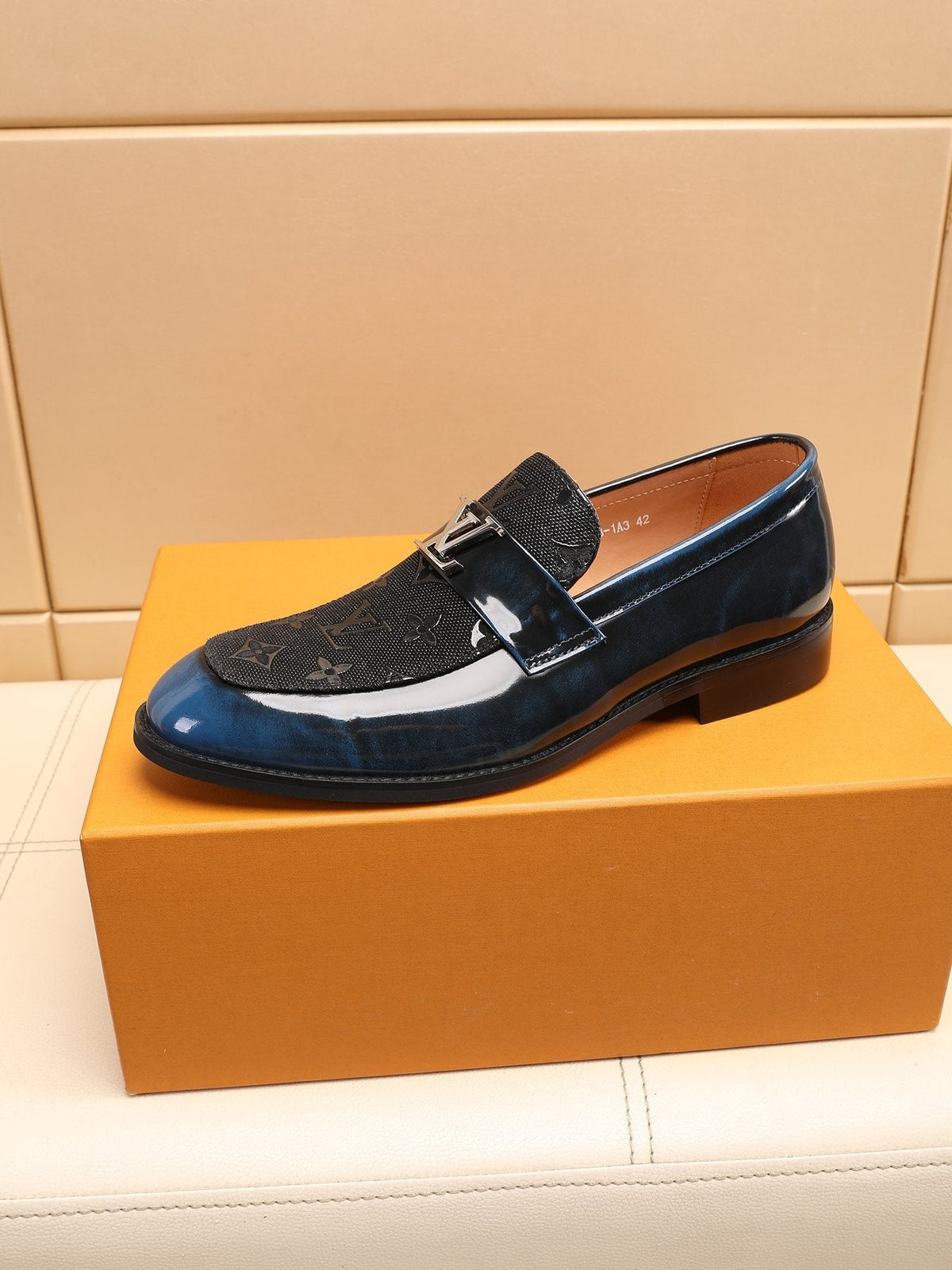 Louis Vuitton Patterned Vamp Loafers — side