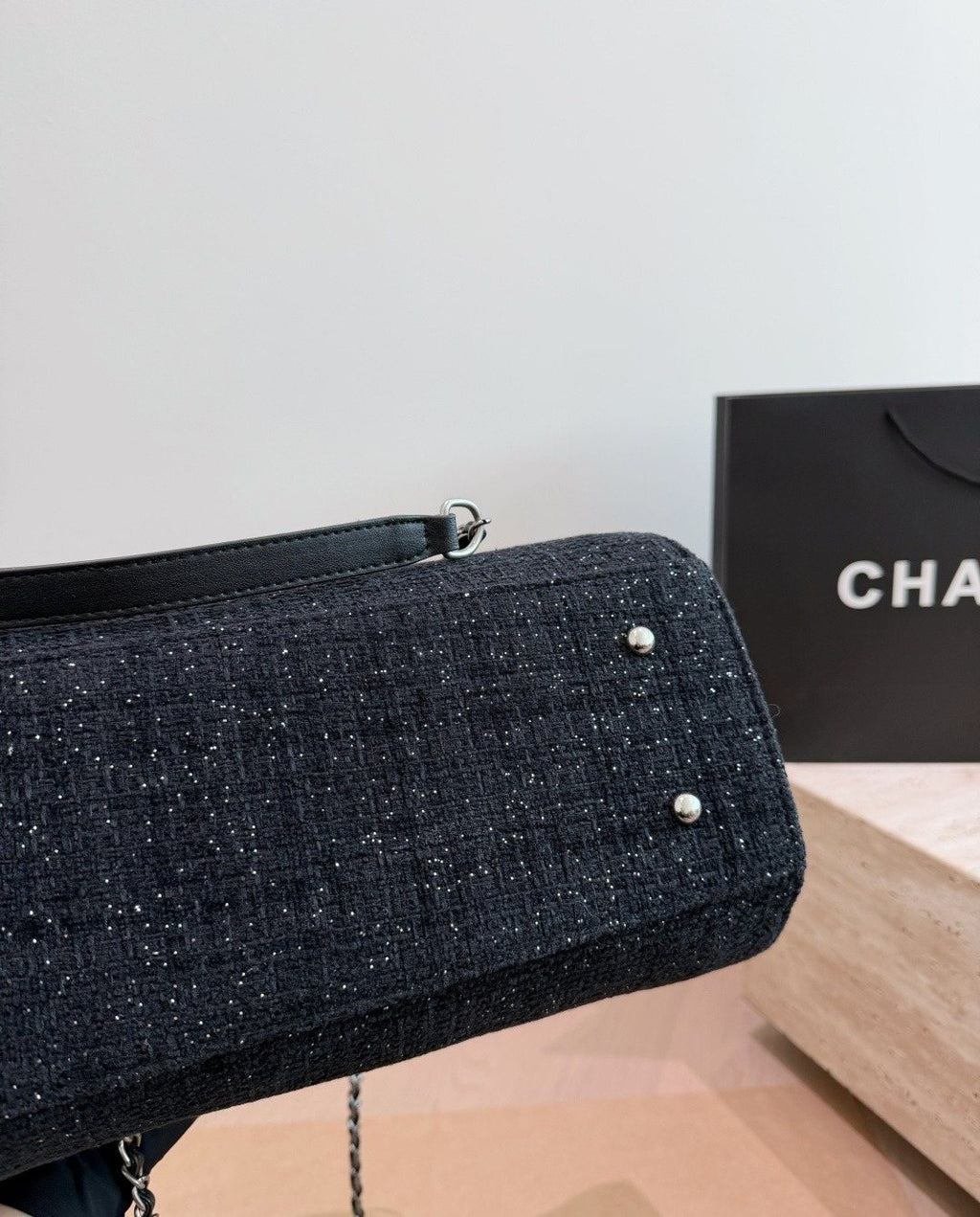 Chanel Textured Chain-Strap Beach Tote — detail