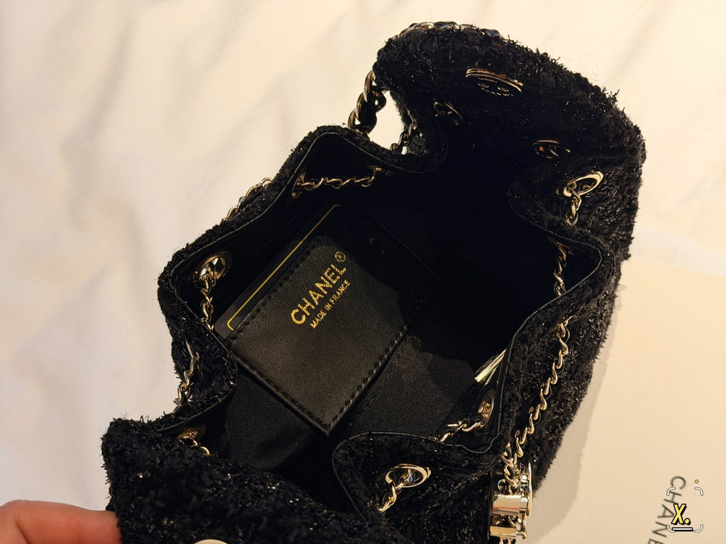 Chanel 25 Drawstring Shoulder Bag — detail