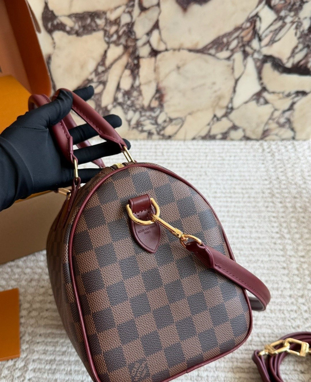 Louis Vuitton Speedy Checkerboard Bag with Burgundy Trim — detail