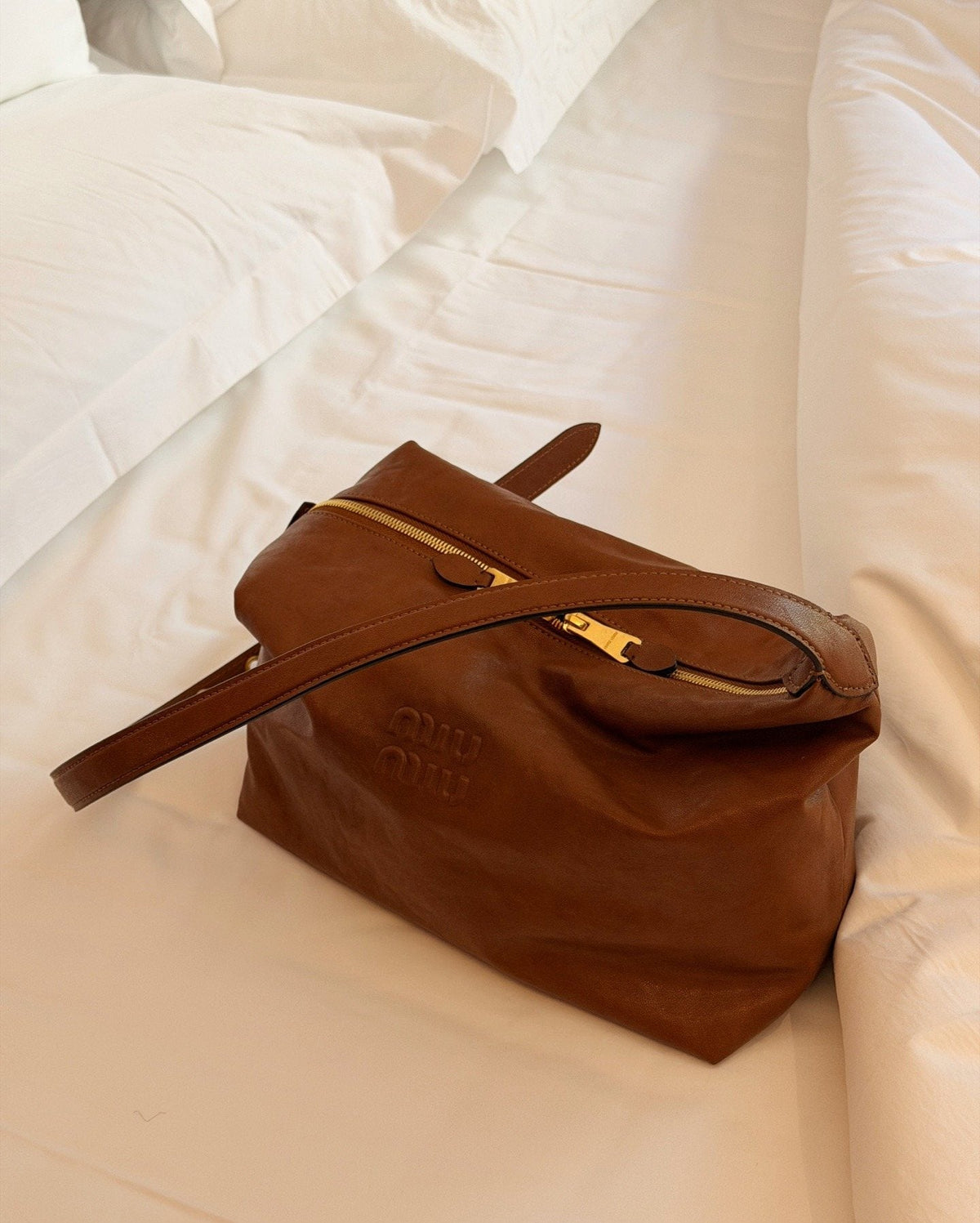 Miu Miu Soft Rectangular Zip-Top Shoulder Bag — side