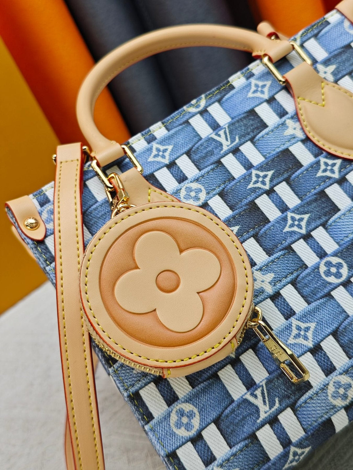 Louis Vuitton OnTheGo Patterned Tote with Round Pouch — detail