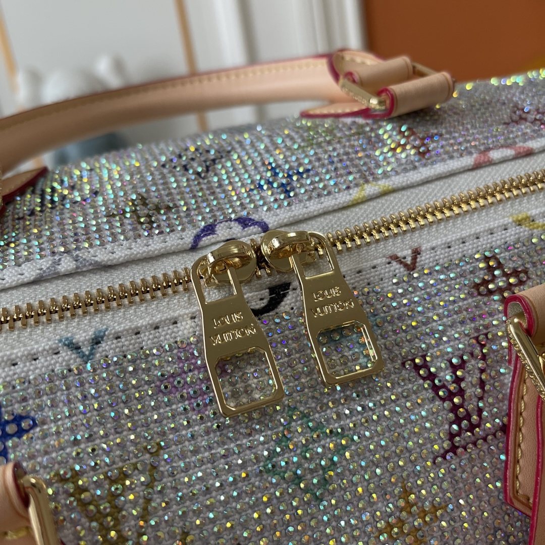 Louis Vuitton Speedy Bandoulière Crystal-Embellished Boston Bag — detail