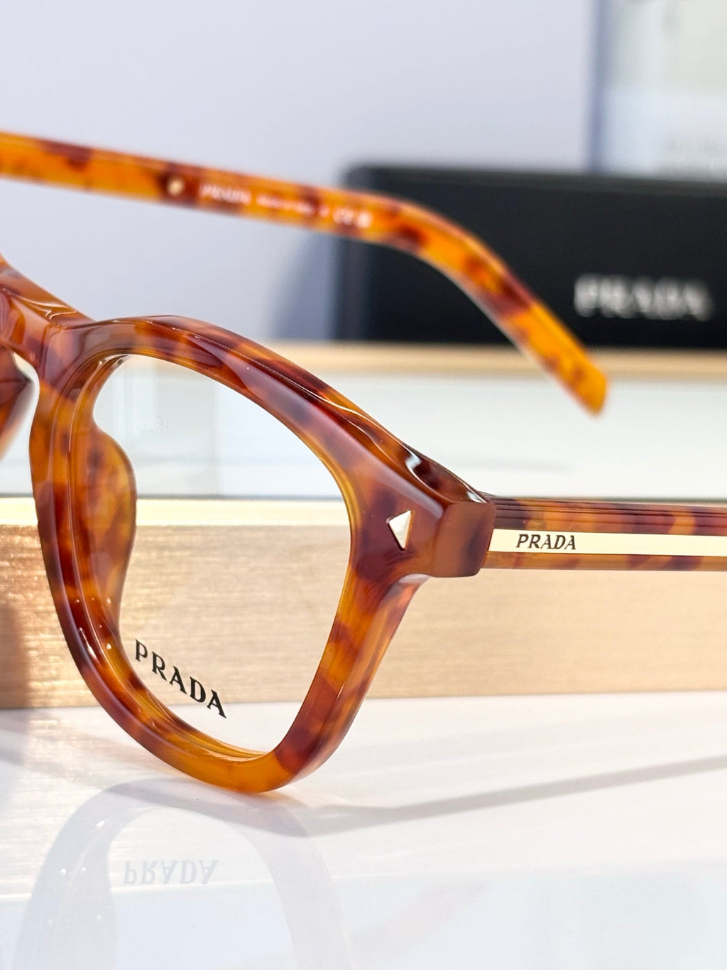 PRADA Sunglasses-VPRC04V