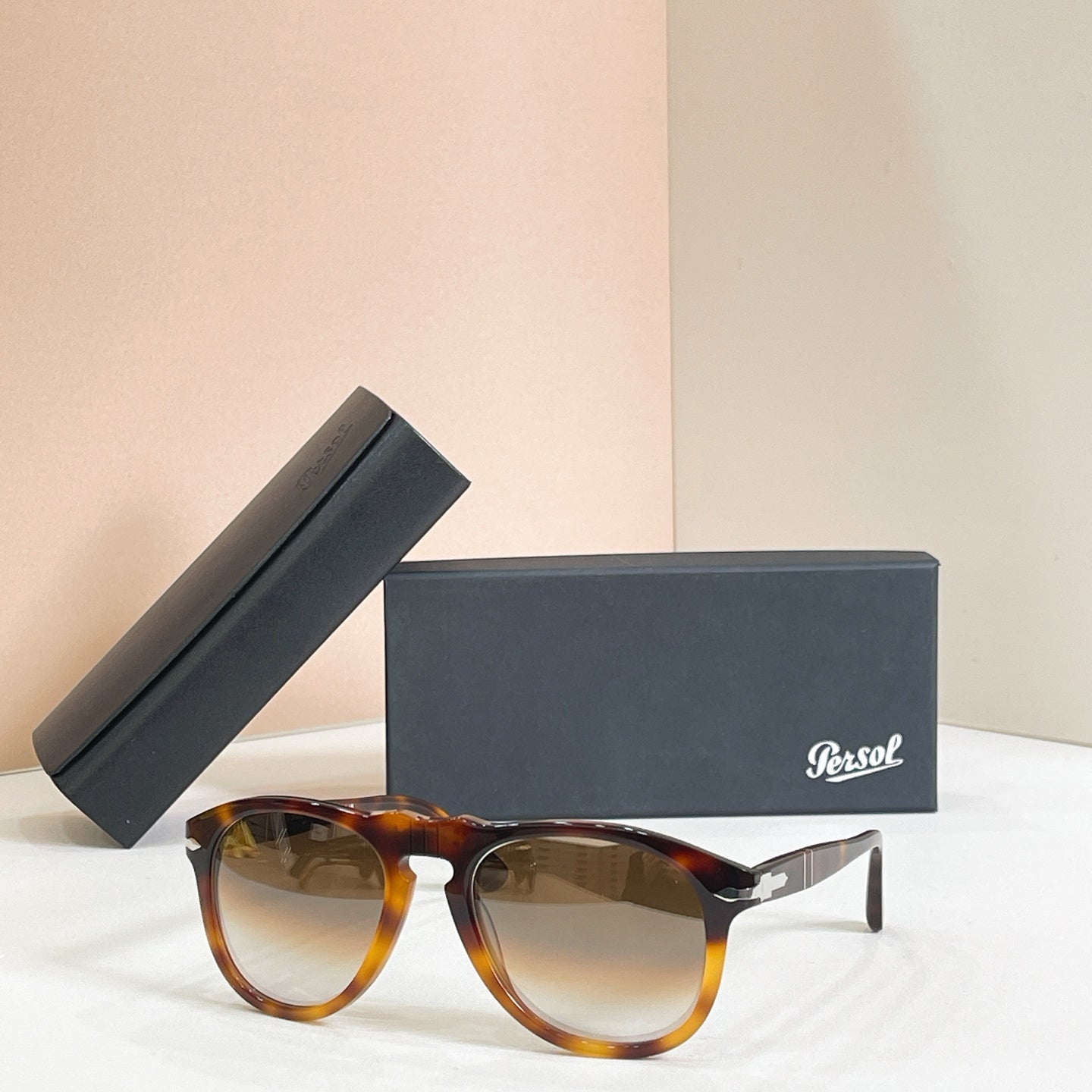 Persol Sunglasses 649-S