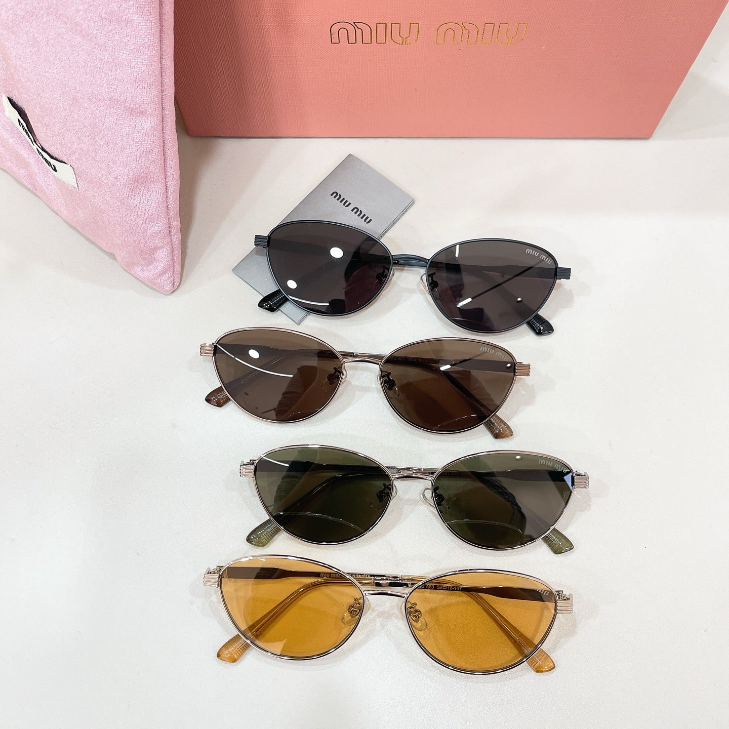 MIU MIU Sunglasses SMU A63
